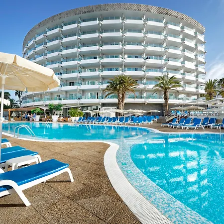 מלון Bull Escorial & 3*