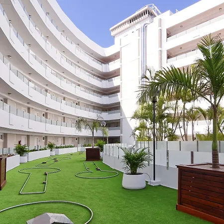 Bull Escorial & Плайя-дель-Инглес