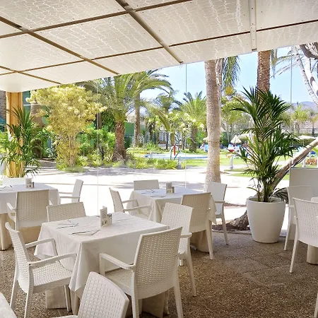 Отель Bull Escorial & 3*