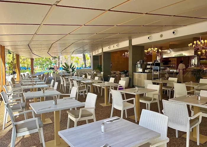 Bull Escorial & プラヤ・デル・イングレス