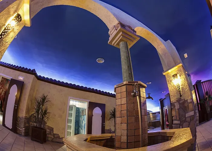 ホテル Bull Escorial & 3*